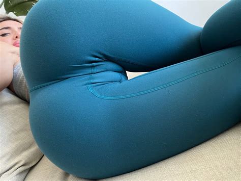 Only the deepest, softest cameltoes. .